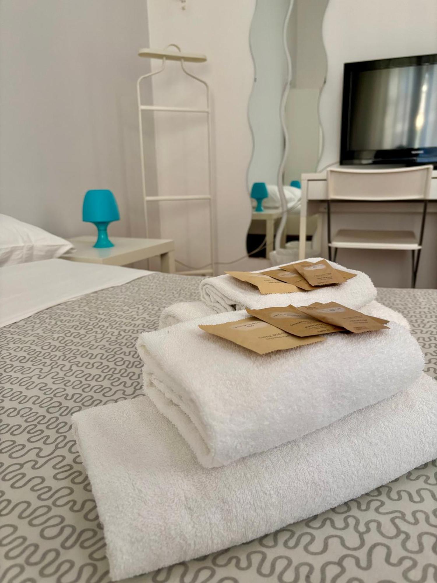 Castelnuovo Rooms #Politeama Palermo Exterior photo
