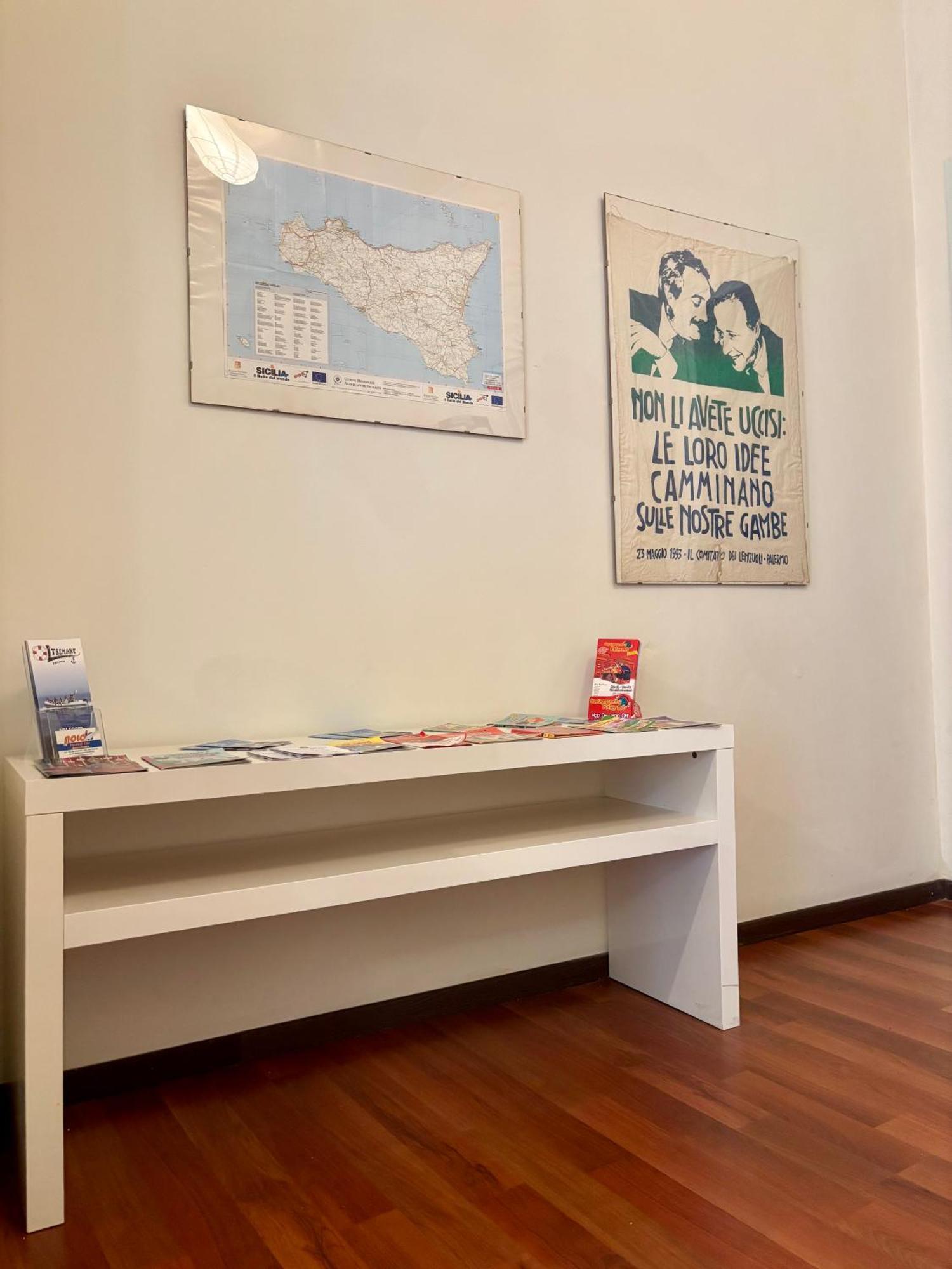 Castelnuovo Rooms #Politeama Palermo Exterior photo