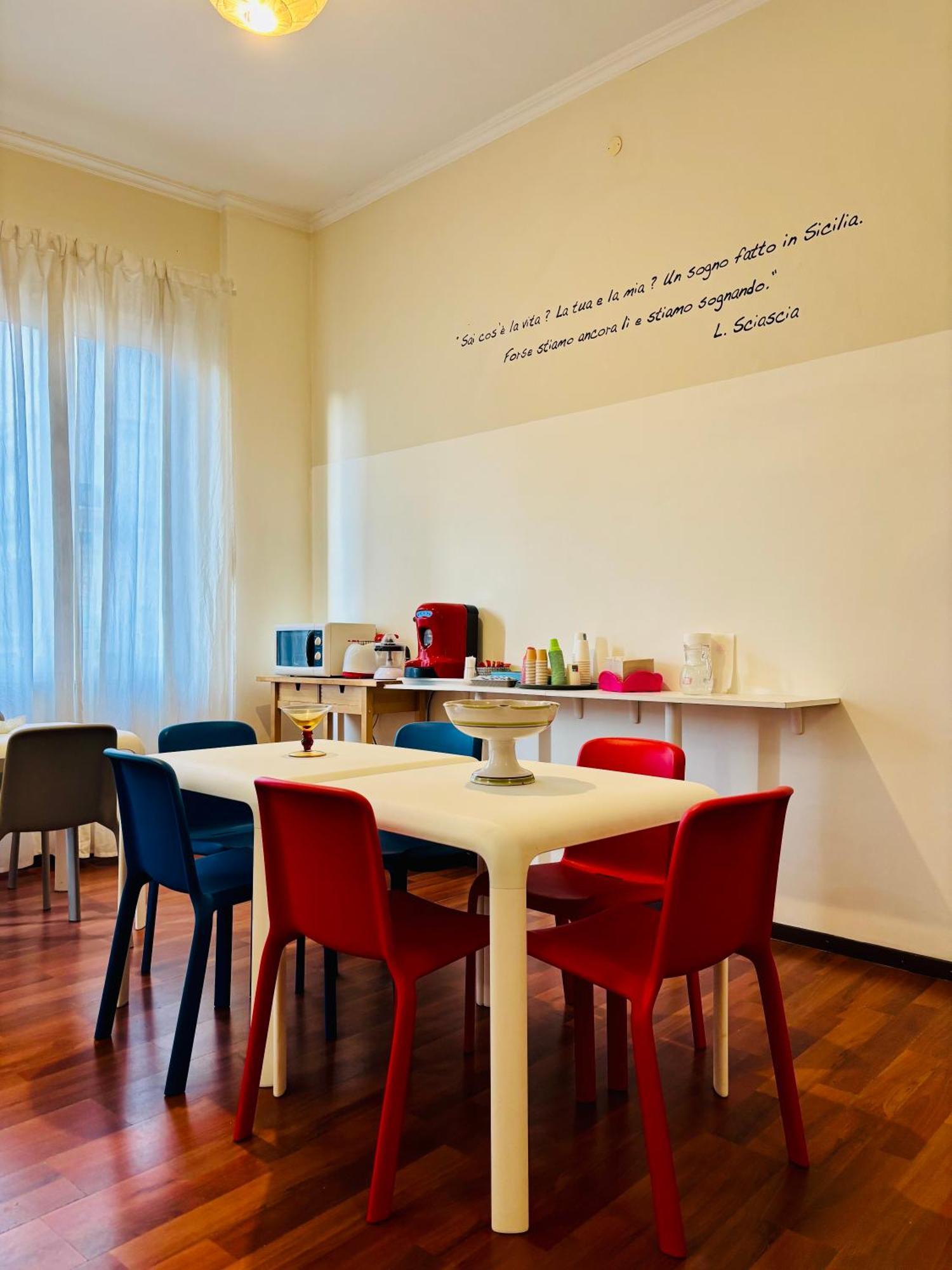 Castelnuovo Rooms #Politeama Palermo Exterior photo
